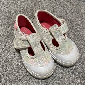 Toddler Mary Jane white iridescent marble shine like design Velcro Vans size 7C
